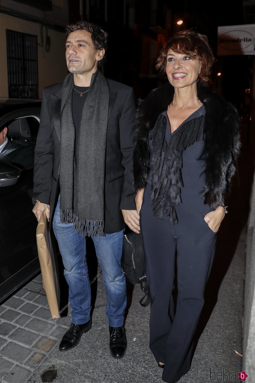 Cayetana Guillén Cuervo y Omar Ayyashi en la fiesta de 50 cumpleaños de Eugenia Martínez de Irujo