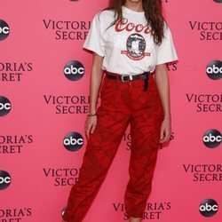 Taylor Hill  en la fiesta de emisión del Victoria's Secret Fashion Show 2018