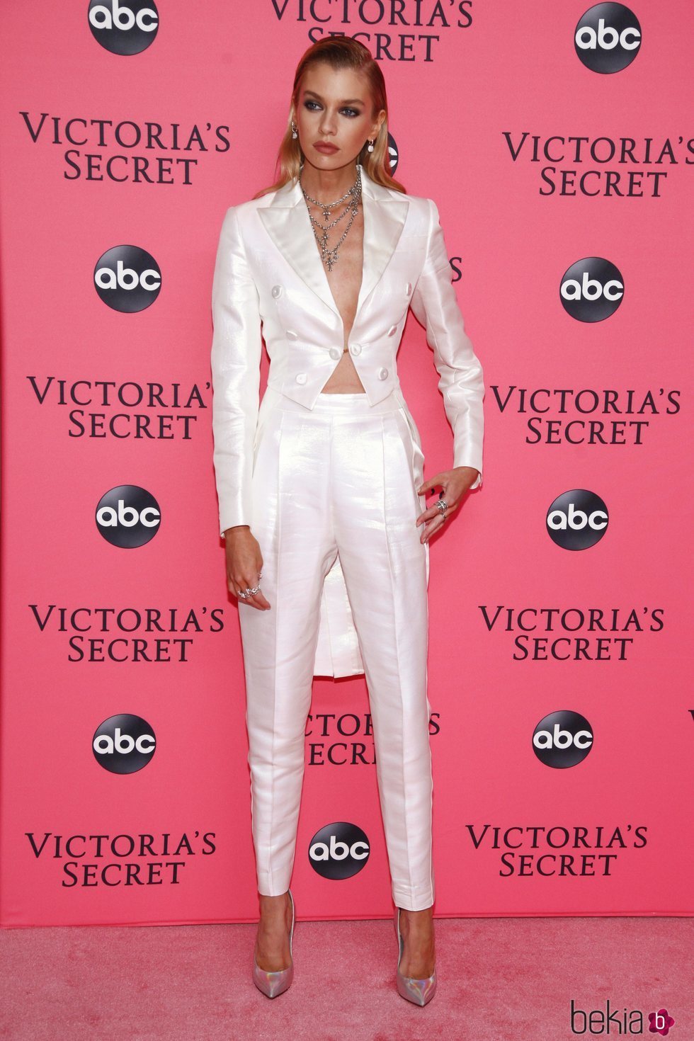 Stella Maxwell en la fiesta de emisión del Victoria's Secret Fashion Show 2018