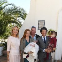 Carmen Lomana, Olivia de Borbón y Julián Porras en el bautizo de Fernando Enrique