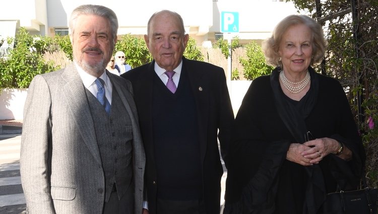 El Duque de Sevilla junto al Conde Rudi y María Luisa de Prusia en el bautizo de Fernando Enrique