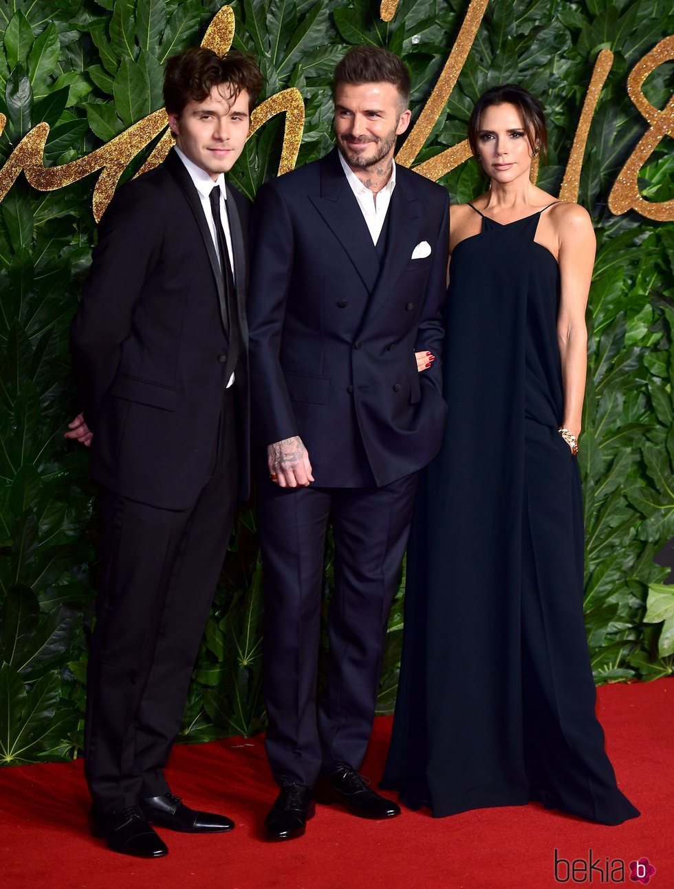 Brooklyn, David y Victoria Beckham en los British Fashion Awards 2018