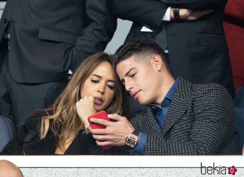 James Rodríguez y Shanon de Lima en la Copa de Libertadores