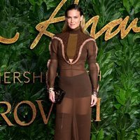 Bar Rafaeli en los British Fashion Awards 2018