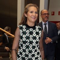 La Infanta Elena, muy sonriente en la entrega de los premios de la Fundación Special Olympics España