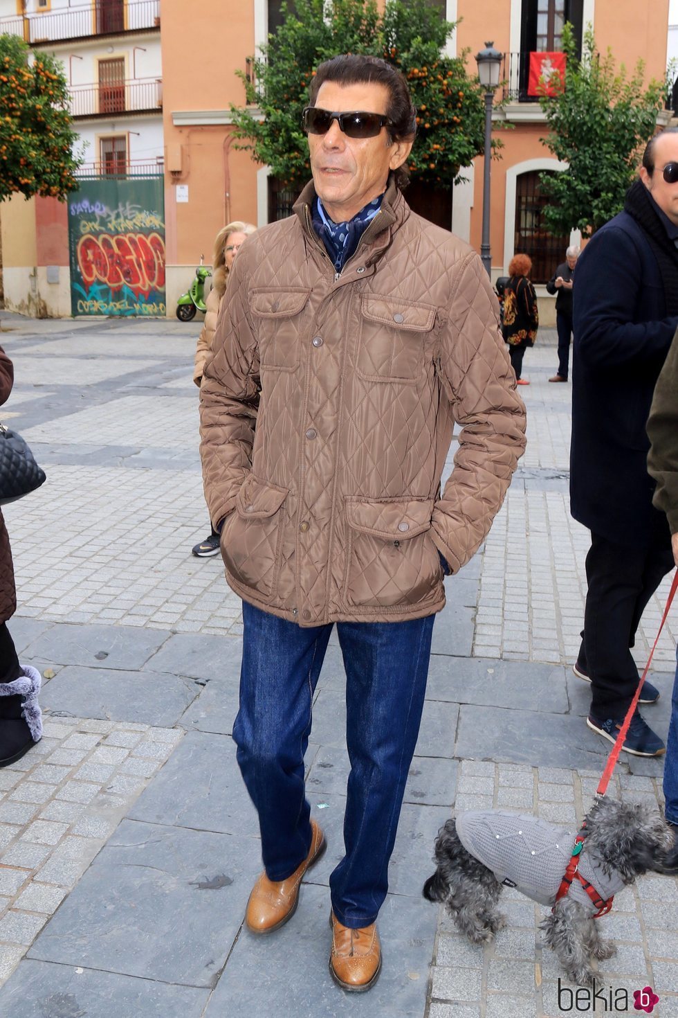 Antonio Carrasco 'El junco' acudiendo al entierro de Chiquetete