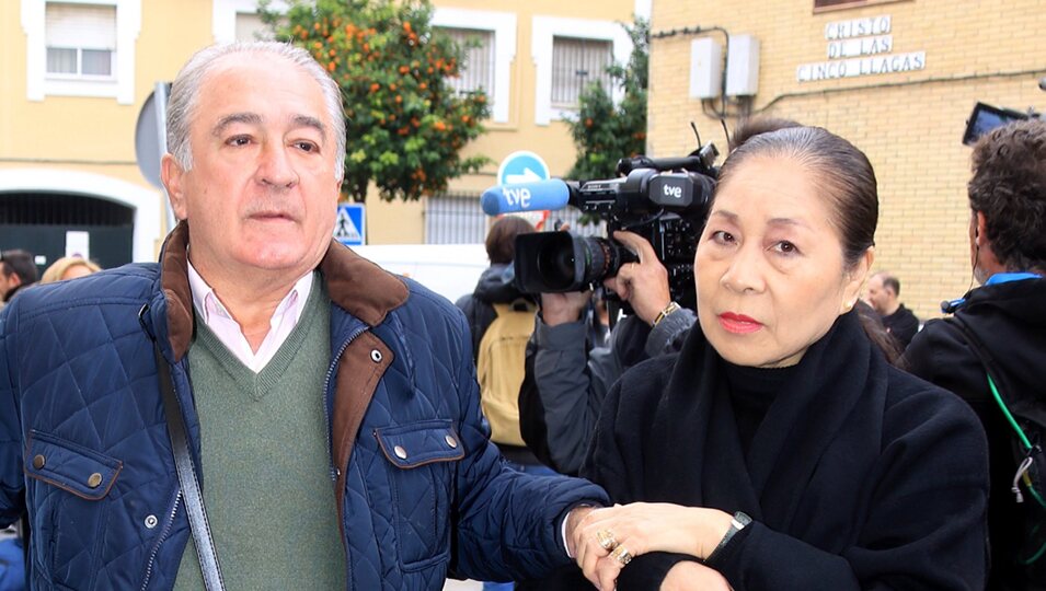 Bernardo Pantoja y Junco yendo al funeral de Chiquetete