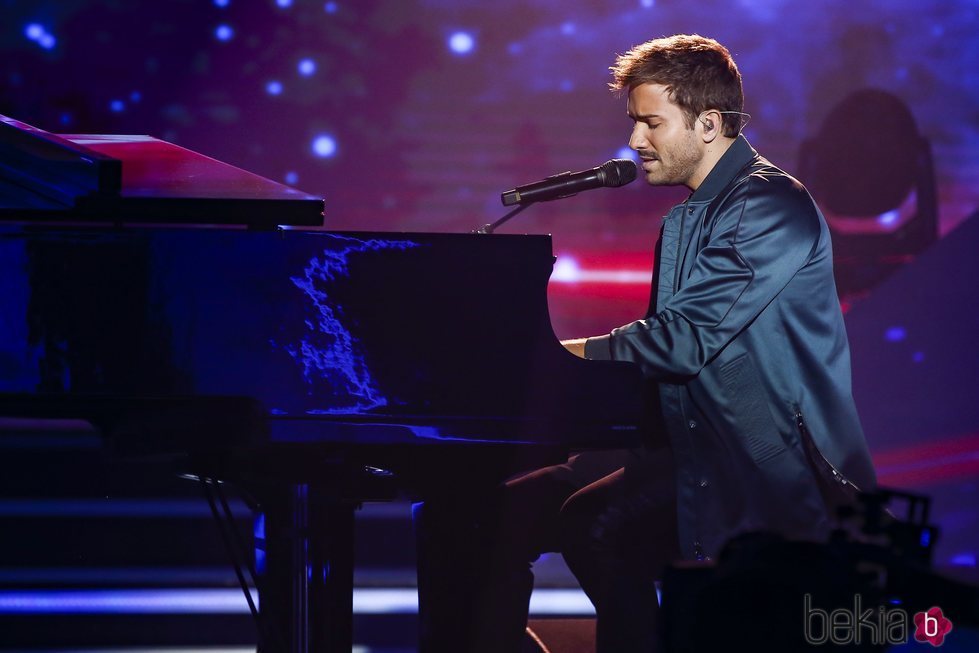 Pablo Alborán actuando en la gala final de 'OT 2018'