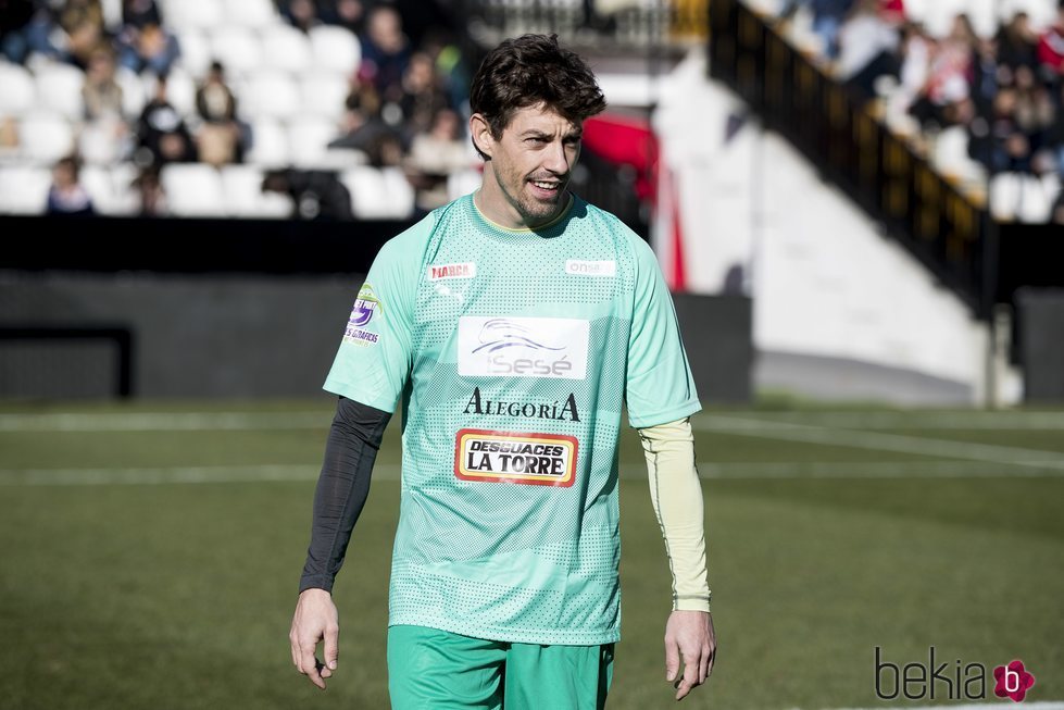 Adrián Lastra en el Partido benéfico Artistas vs Famosos