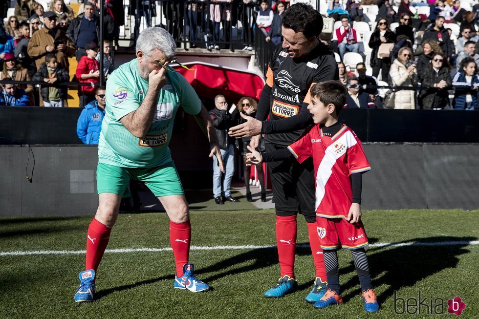 Millan Salcedo y Jose Ortega Cano en el Partido benéfico Artistas vs Famosos