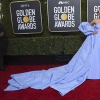 Lady Gaga en la alfombra roja de los Globos de Oro 2019