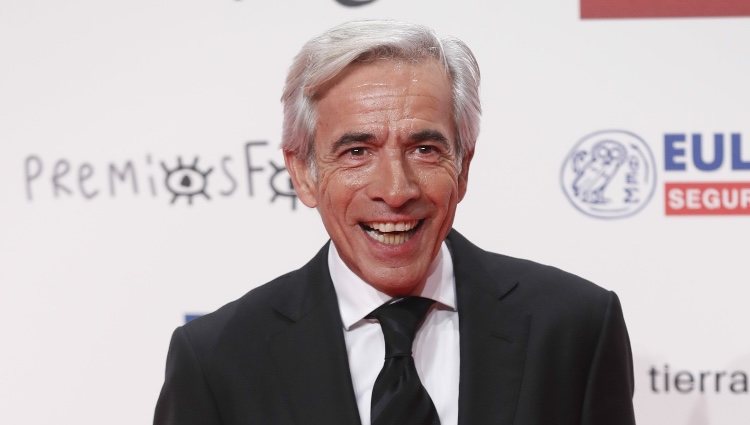 Imanol Arias en la alfombra roja de los Premios Forqué 2019