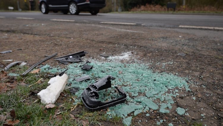 Restos del accidente de coche del Duque de Edimburgo