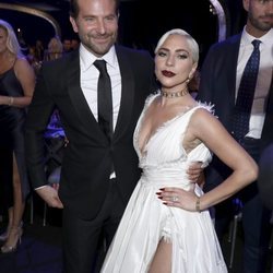 Bradley Cooper y Lady Gaga durante la gala de los SAG 2019