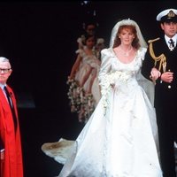 El Príncipe Andrés y Sarah Ferguson en su boda