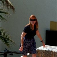 Sarah Ferguson camina descalza por Mallorca