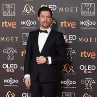 Jan Cornet en la alfombra roja de los Premios Goya 2019