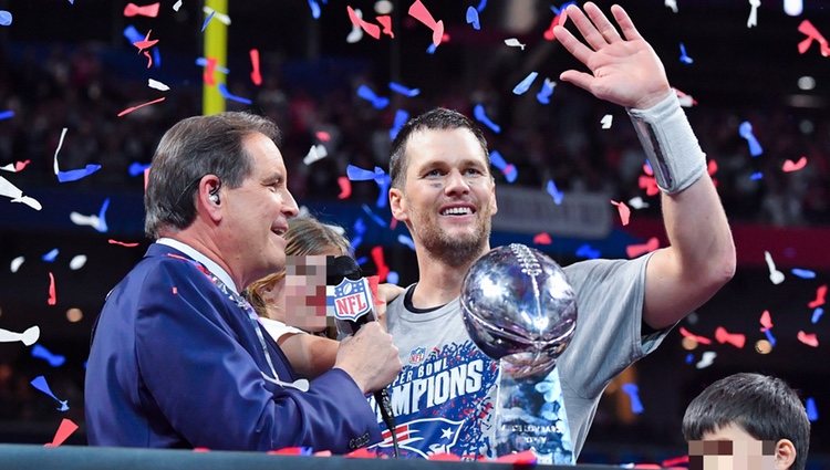 Tom Brady y su hija Vivian en la Super Bowl 2019