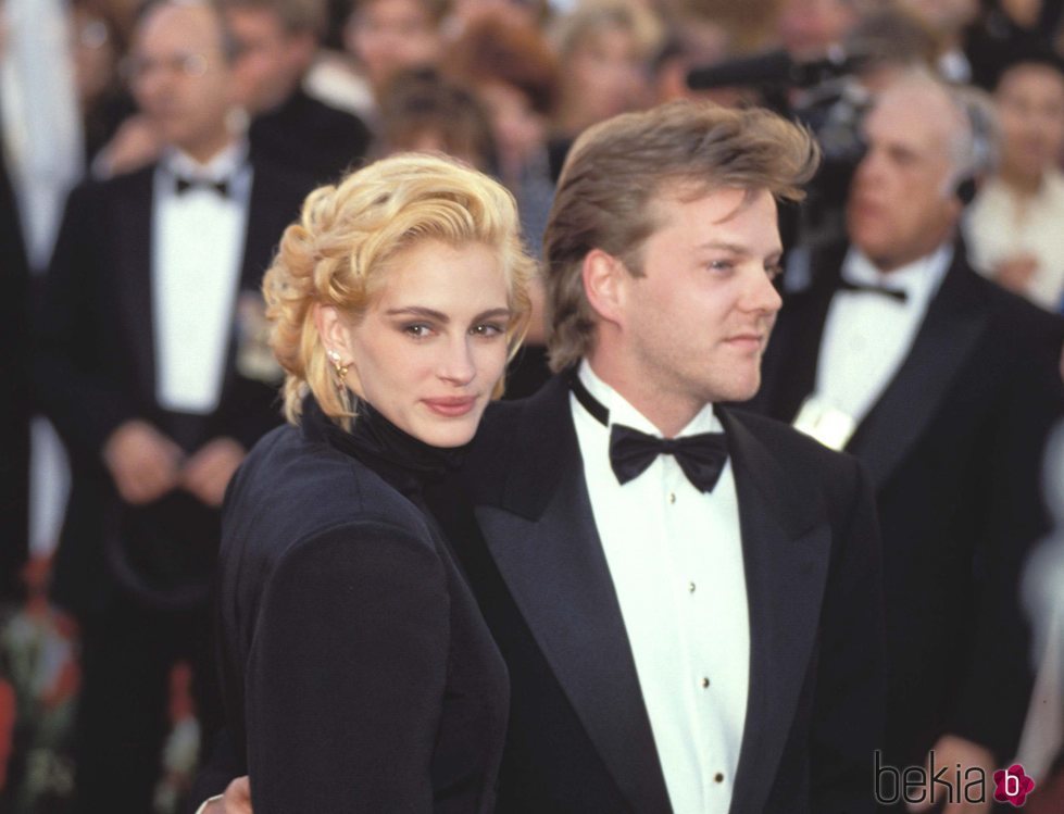 Julia Roberts y Kiefer Sutherland en los Academy Awards