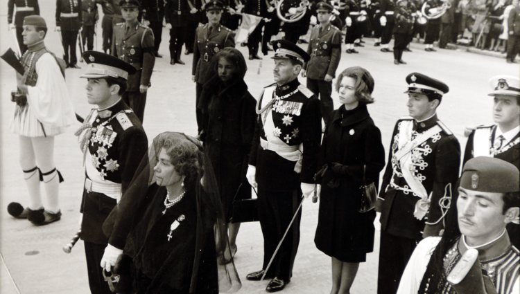 Funeral por el Rey Pablo I de Grecia en Atenas