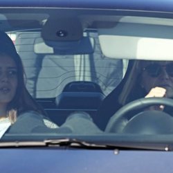 Eugenia Martínez de Irujo y Cayetana Rivera en el coche