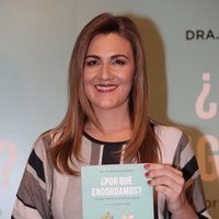 Carlota Corredera en la presentación del libro '¿Por qué engordamos?' de María Dolores Saavedra