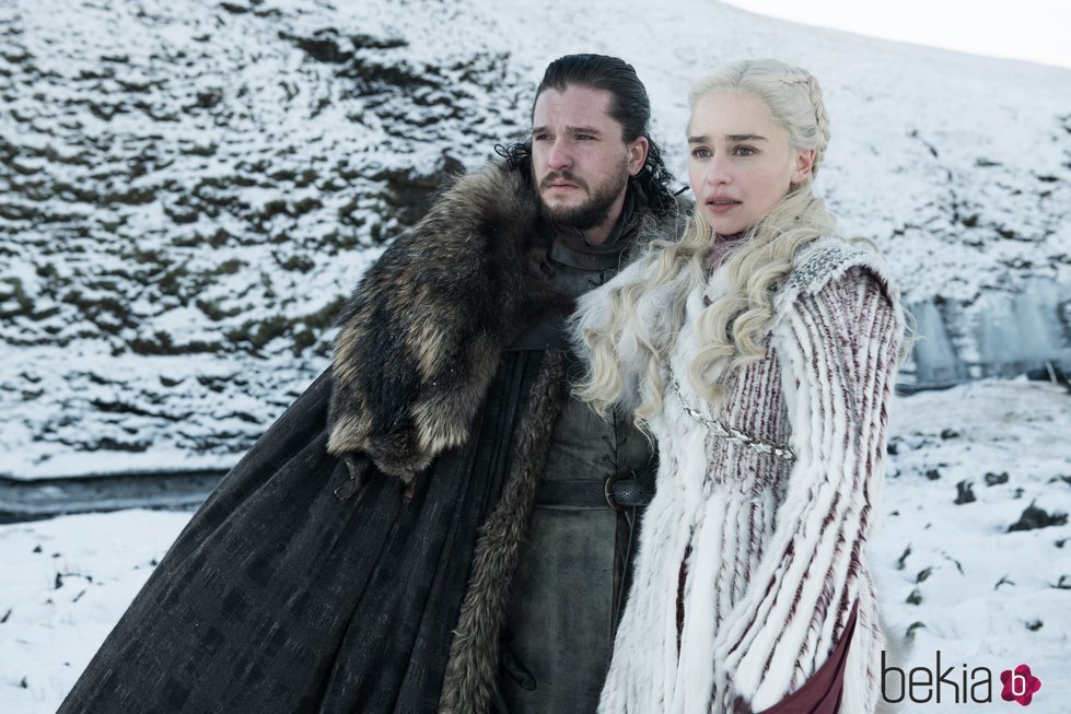 Jon Snow y Daenerys Targaryen en la octava temporada de 'Juego de Tronos'