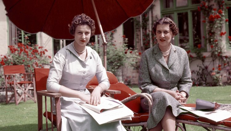 La Princesa Marina con su hija Alexandra de Kent