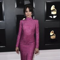 Camila Cabello en la alfombra roja de los Grammy 2019