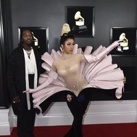 Cardi B y Offset en la alfombra roja de los Grammy 2019