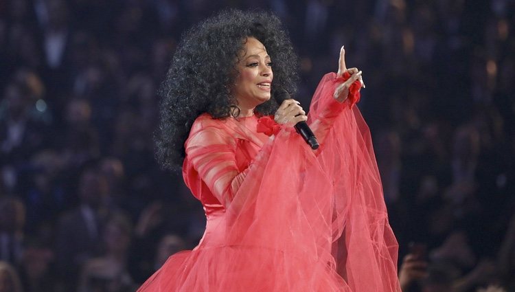 Diana Ross durante su actuación en los Grammy 2019