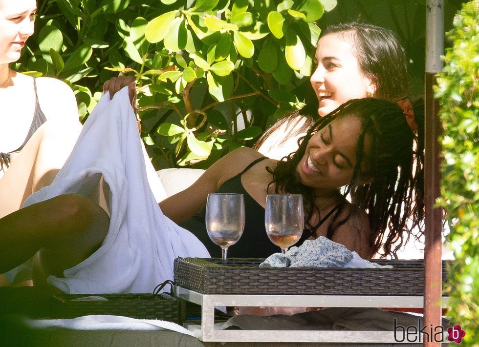 Malia Obama de vacaciones en Miami