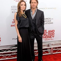 Angelina Jolie presenta con Brad Pitt 'In the Land of Blood and Honey' en Nueva York