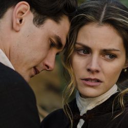 La tensión entre Amaia Salamanca y Yon González en 'Gran Hotel'