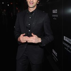 Adrien Brody en la presentación del calendario Pirelli 2012