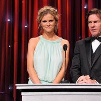 Brooklyn Decker y Dennis Quaid en la gala Unicef Ball 2011