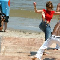 Jennifer Lopez practica capoeira en Uruguay