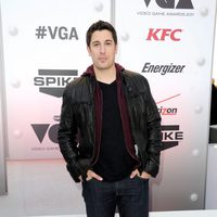 Jason Biggs en los Video Game Awards 2011