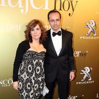 Soraya Sáenz de Santamaría e Iván Rosa en los Premios Mujer Hoy 2011