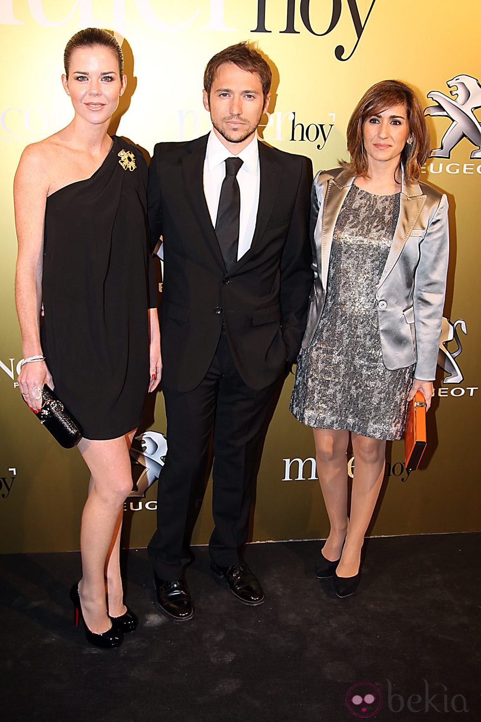 Amelia Bono, Manuel y Alejandra Martos en los Premios Mujer Hoy 2011