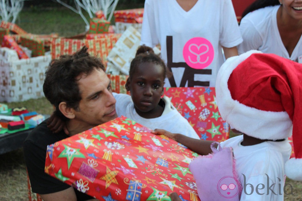 Ben Stiller con los más desfavorecidos de Haití