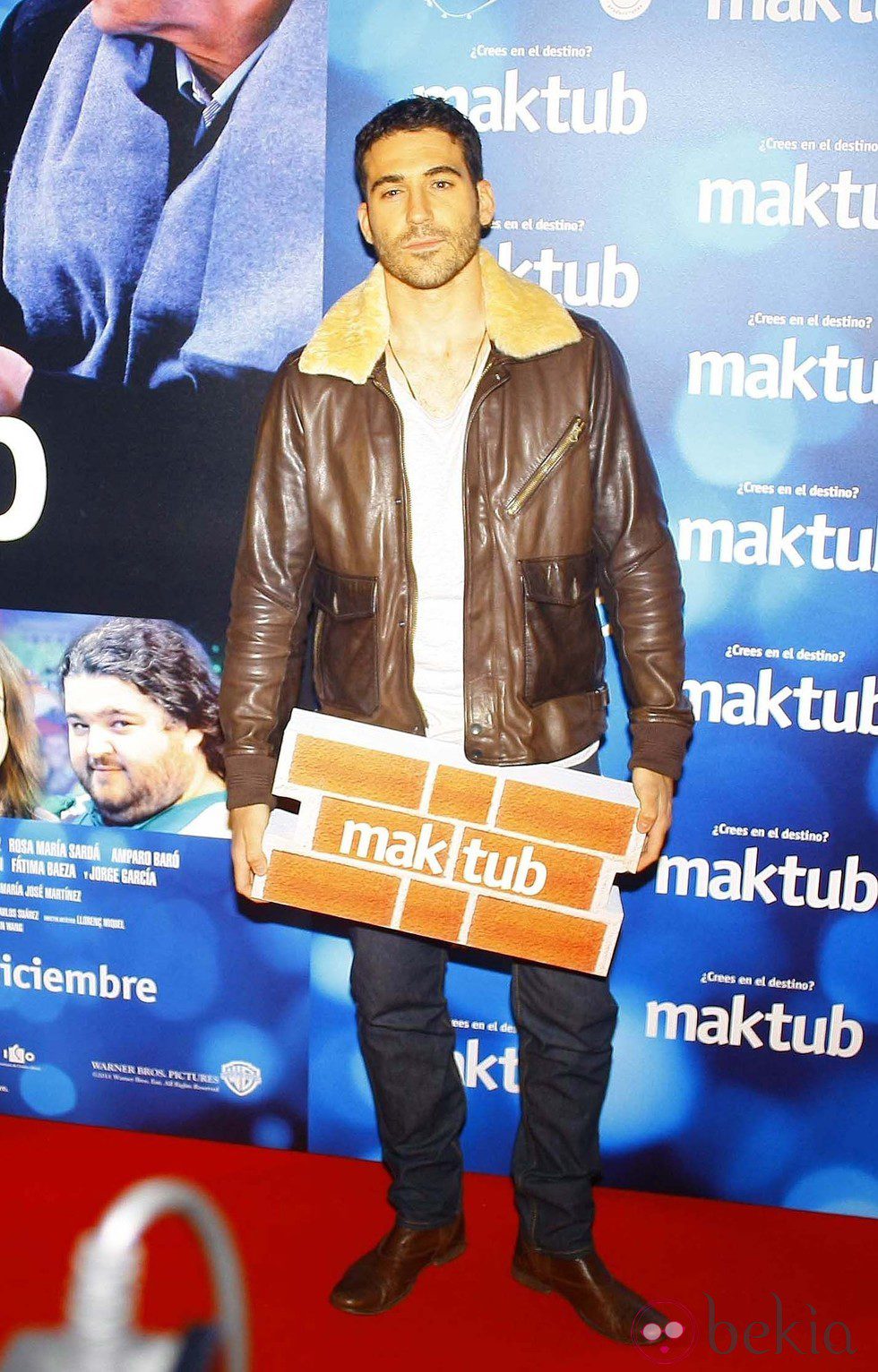 Miguel Ángel Silvestre en el estreno de 'Maktub'