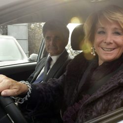 Esperanza Aguirre en la boda de José María Aznar Botella y Mónica Abascal