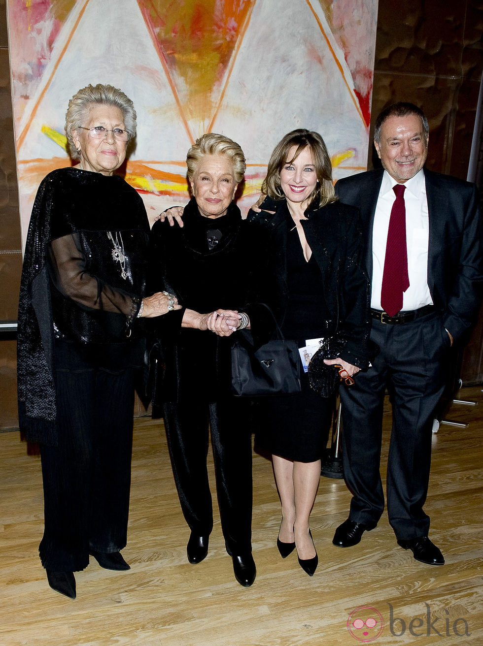 Pilar Bardem, Lola Herrera y Natalia Dicenta en los Premios Actúa