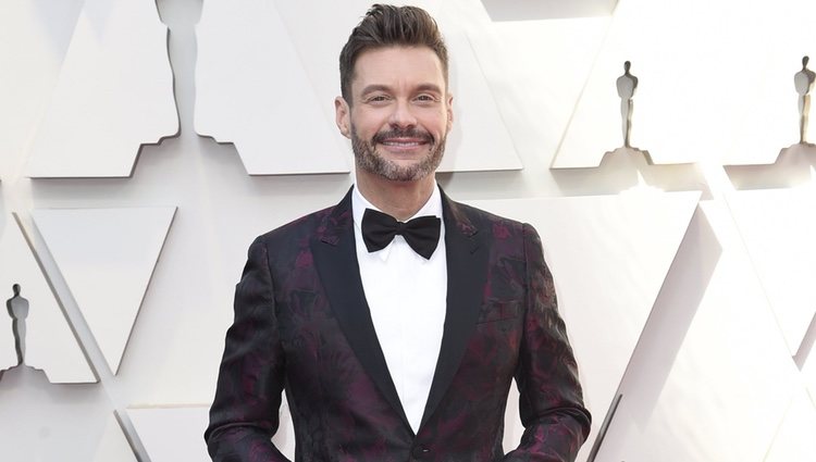 Ryan Seacrest en la alfombra roja de los Premios Oscar 2019