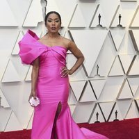 Angela Bassett en la alfombra roja de los Premios Oscar 2019