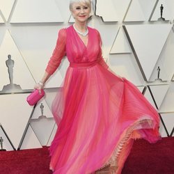 Helen Mirren en la alfombra roja de los Premios Oscar 2019