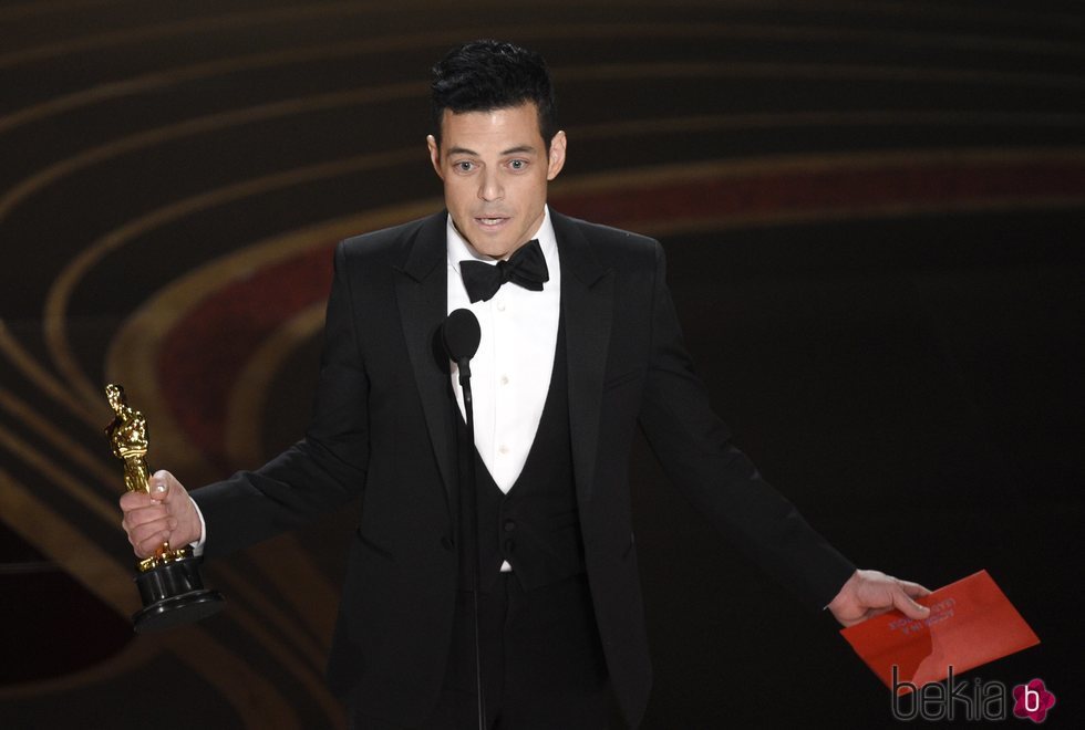 Rami Malek recogiendo el Oscar 2019 a Mejor actor