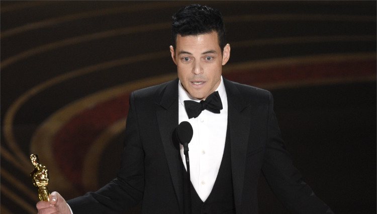 Rami Malek recogiendo el Oscar 2019 a Mejor actor