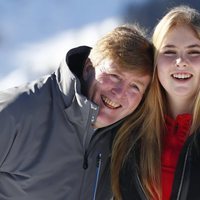 Guillermo Alejandro y Amalia de Holanda, muy cómplices en Lech